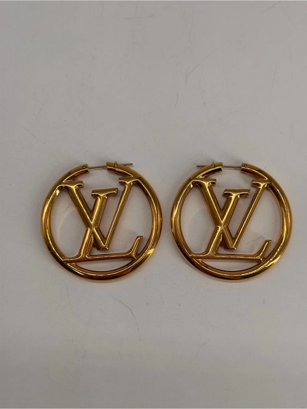 Louis Vuitton Louise Hoop Earrings Gold